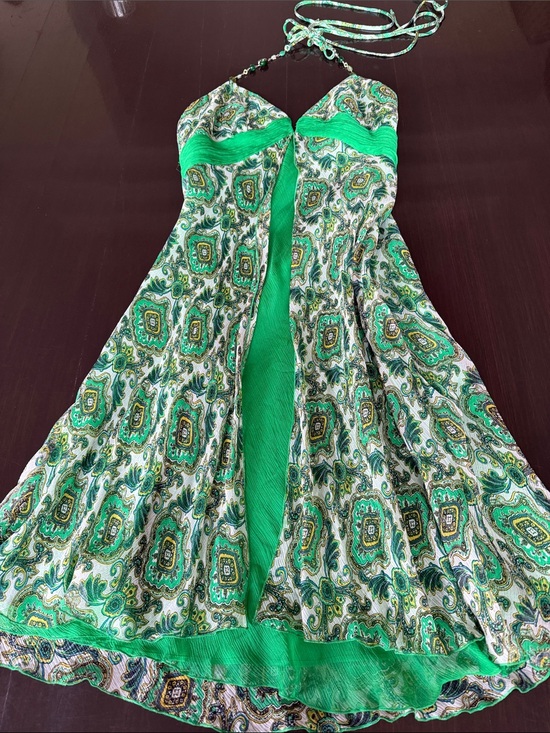 Laundry By Shelli Segal Dresses & Skirts - Laundry By Shelli Segal Green Paisley Halter Midi Dress
